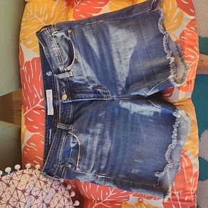 Liverpool Vickie fray hem denim short